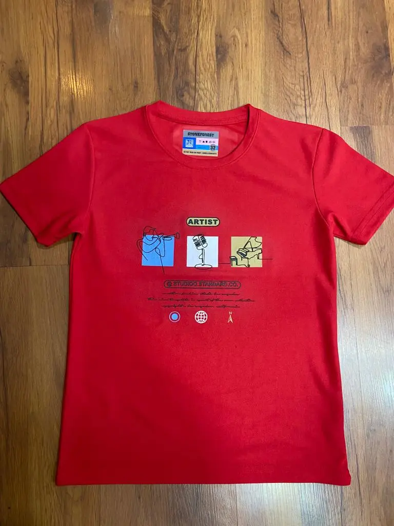 Red t-shirt