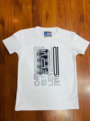 White t-shirt